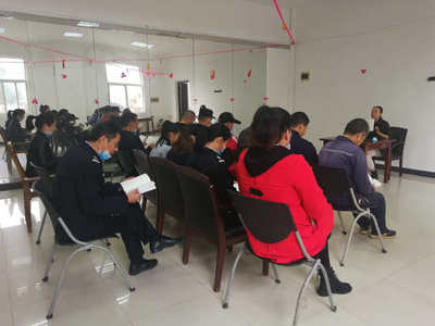 公司組織開展《員工手冊》及《獎懲管理辦法》專項培訓(xùn)，強化制度執(zhí)行意識