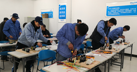 今日晉寧 政府買單促企業(yè)培訓(xùn)，“職業(yè)技能提升行動(dòng)”如火如荼